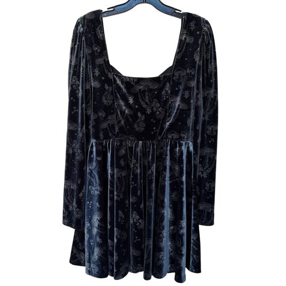 Disturbia Velour Puff Sleeve Dark Fairy Goth Mini Dress w Mushrooms Cut-Out sz 8 - Picture 3 of 12